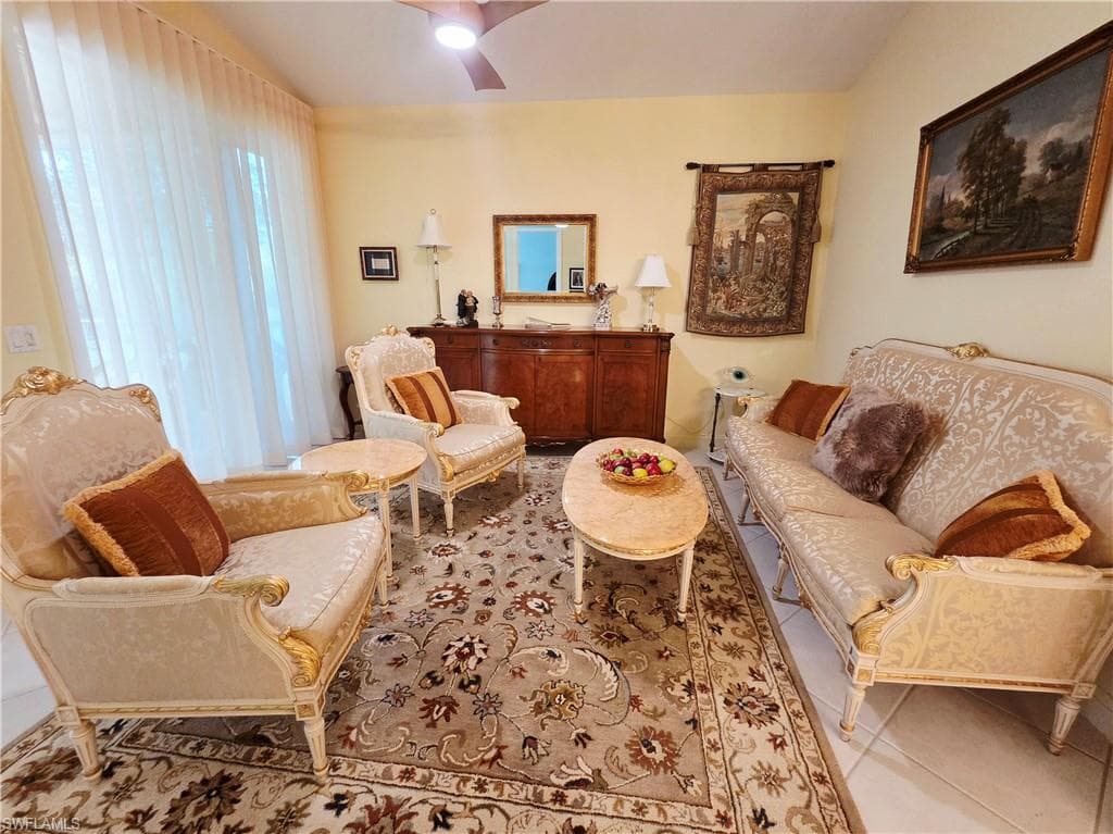 6775 Huntington Lakes CIR # 202, NAPLES FL 34119-19