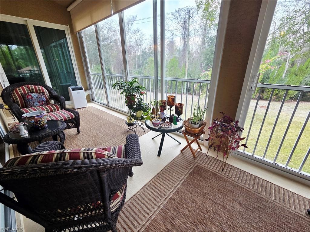 6775 Huntington Lakes CIR # 202, NAPLES FL 34119-13