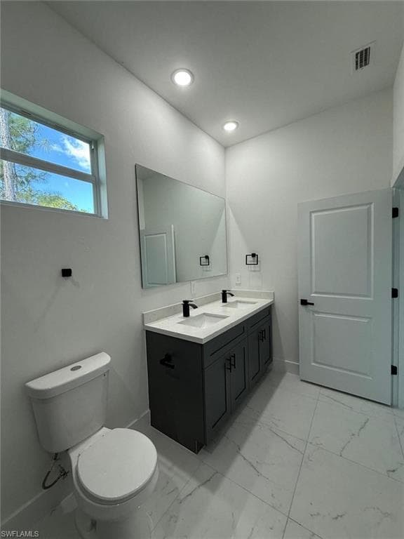 1121 Florence ST E, LEHIGH ACRES FL 33974-19