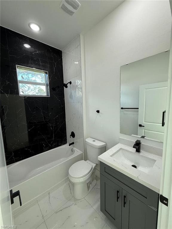 1121 Florence ST E, LEHIGH ACRES FL 33974-28