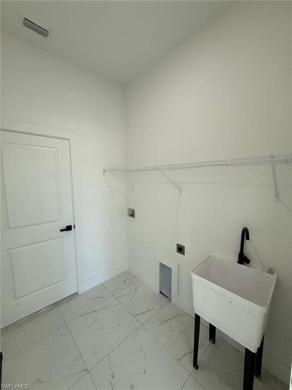 1121 Florence ST E, LEHIGH ACRES FL 33974-24