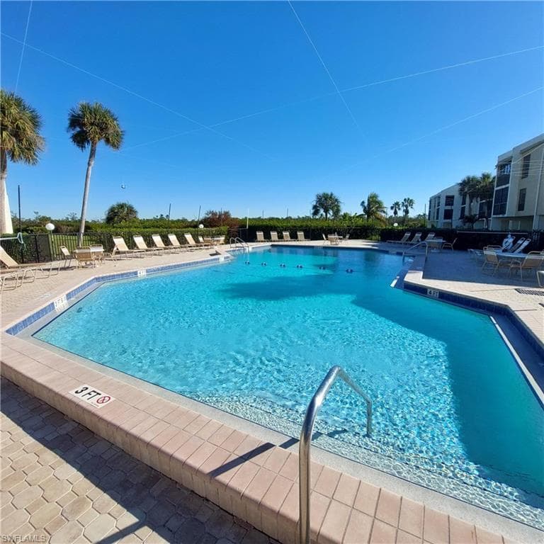 21420 Bay Village DR # 216, FORT MYERS BEACH FL 33931-23