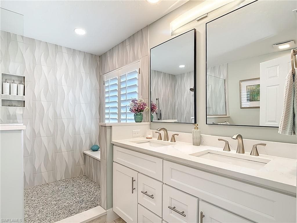 2580 Valparaiso BLVD, NORTH FORT MYERS FL 33917-22