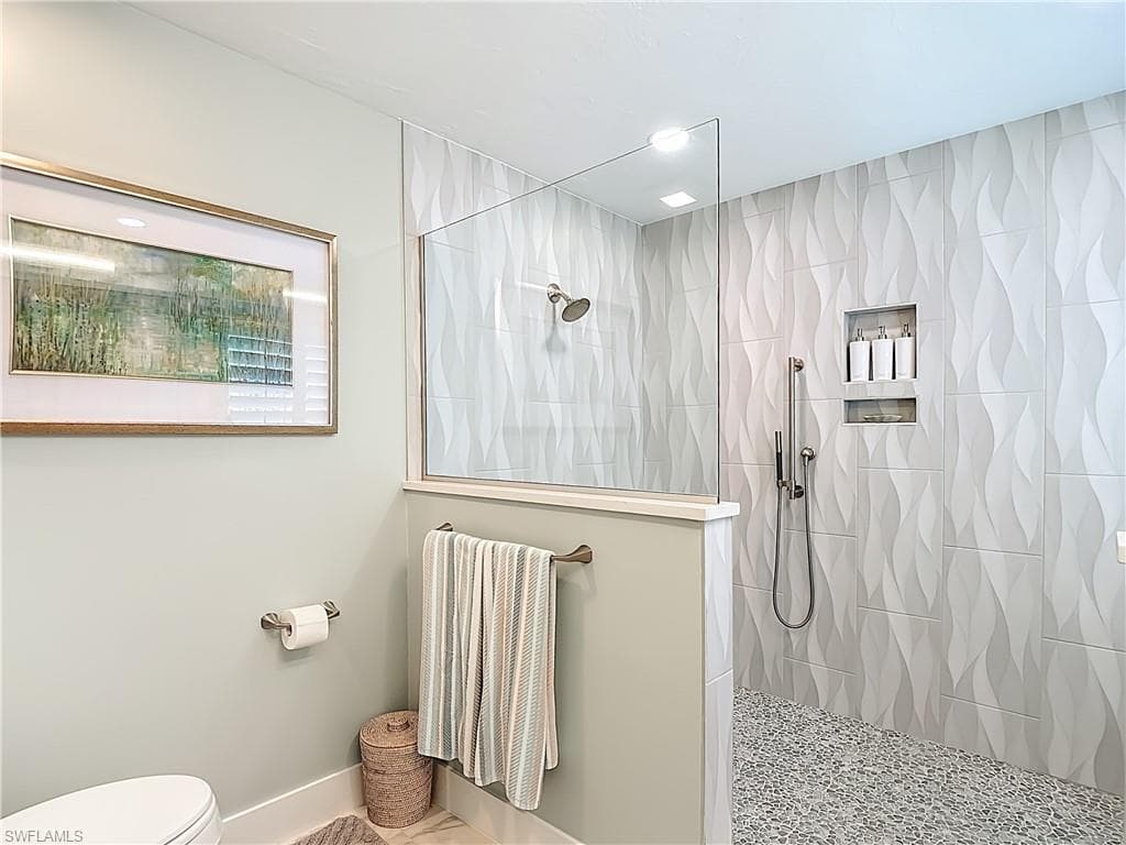 2580 Valparaiso BLVD, NORTH FORT MYERS FL 33917-23