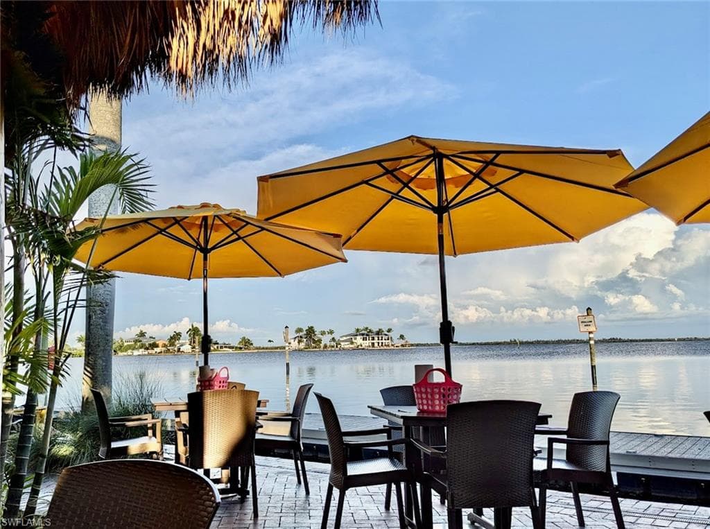 1209 SE 8th ST # 111, CAPE CORAL FL 33990-46