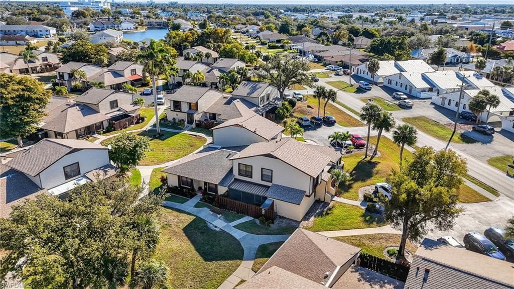 1209 SE 8th ST # 111, CAPE CORAL FL 33990-32