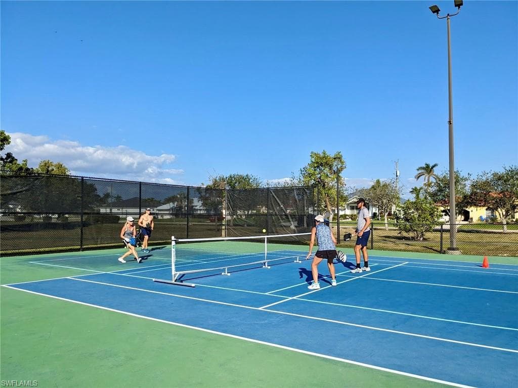 1209 SE 8th ST # 111, CAPE CORAL FL 33990-40