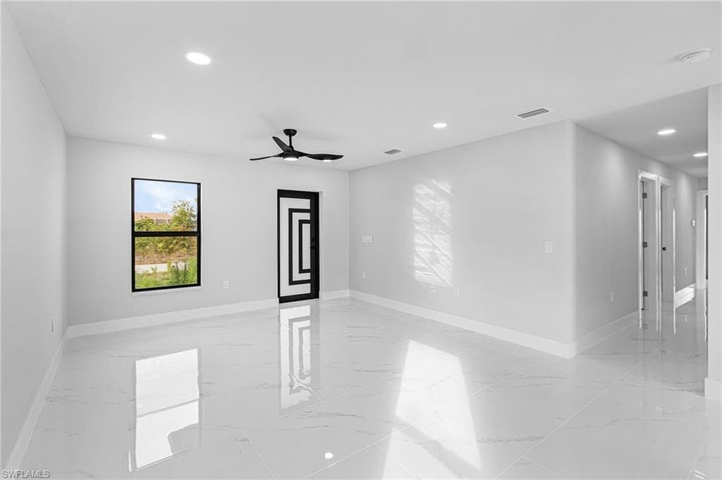 2507 26 ST SW, LEHIGH ACRES FL 33976-1