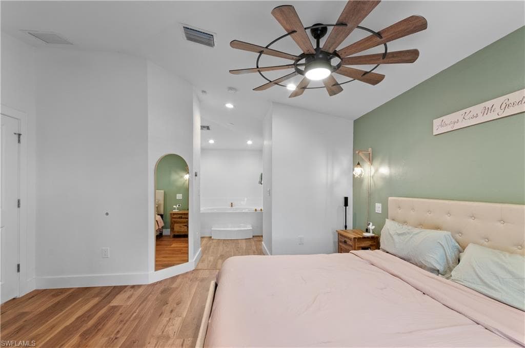 13308 Island RD, FORT MYERS FL 33905-19