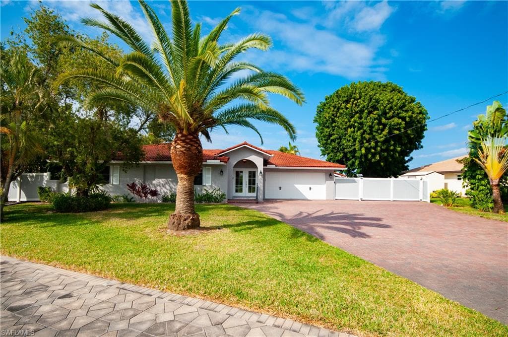 13308 Island RD, FORT MYERS FL 33905-38