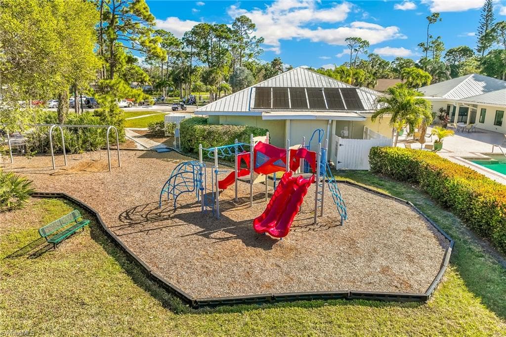 3670 Sunland LN, ESTERO FL 33928-27