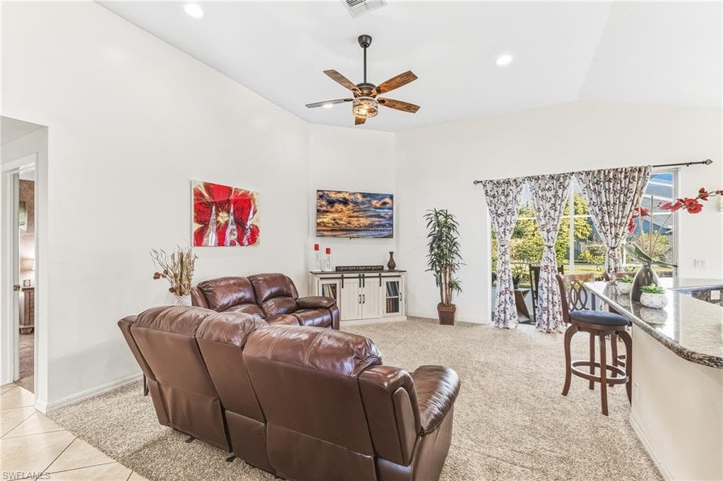 3670 Sunland LN, ESTERO FL 33928-8