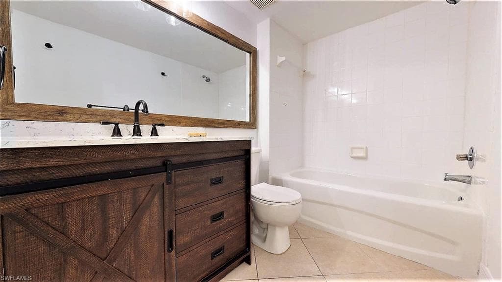 1210 Wildwood Lakes BLVD # 306, NAPLES FL 34104-15