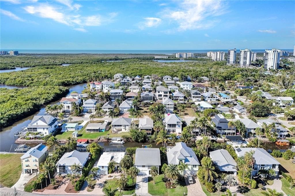 1285 Grand Canal DR-2