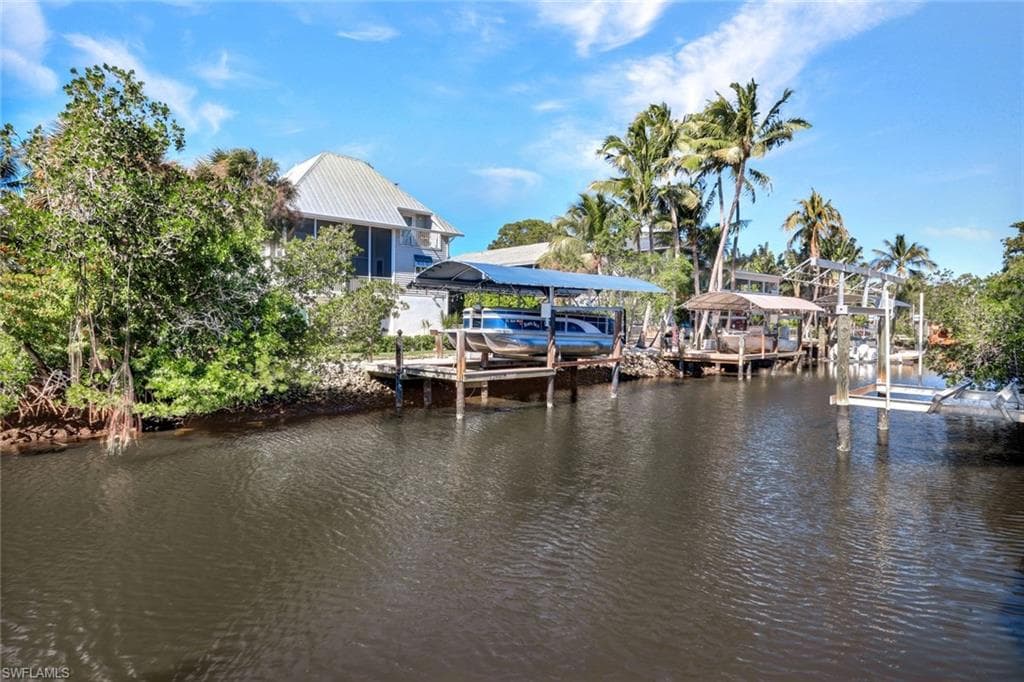 1285 Grand Canal DR-23