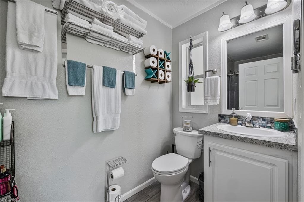 6885 Rich RD, NORTH FORT MYERS FL 33917-11