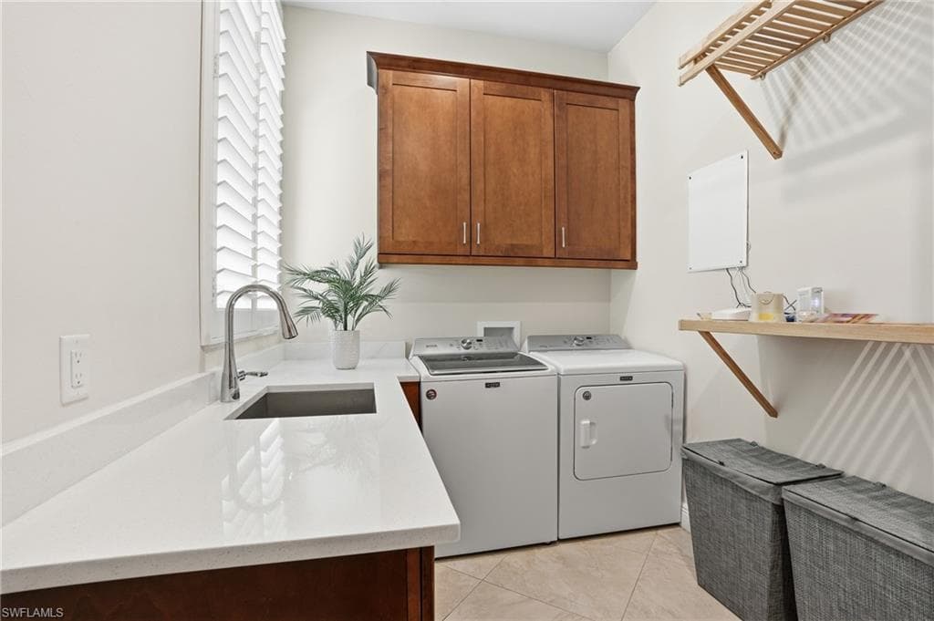 3707 5th AVE SW, NAPLES FL 34117-30