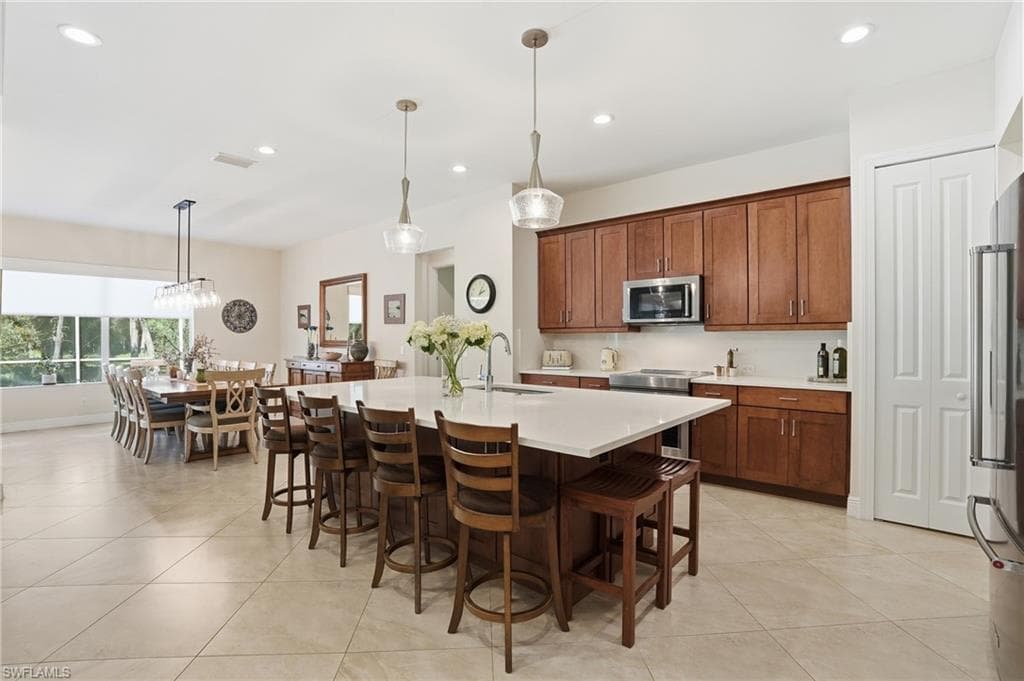 3707 5th AVE SW, NAPLES FL 34117-3