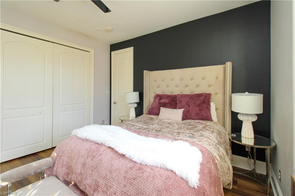 1412 Hemingway PL, NAPLES FL 34103-34