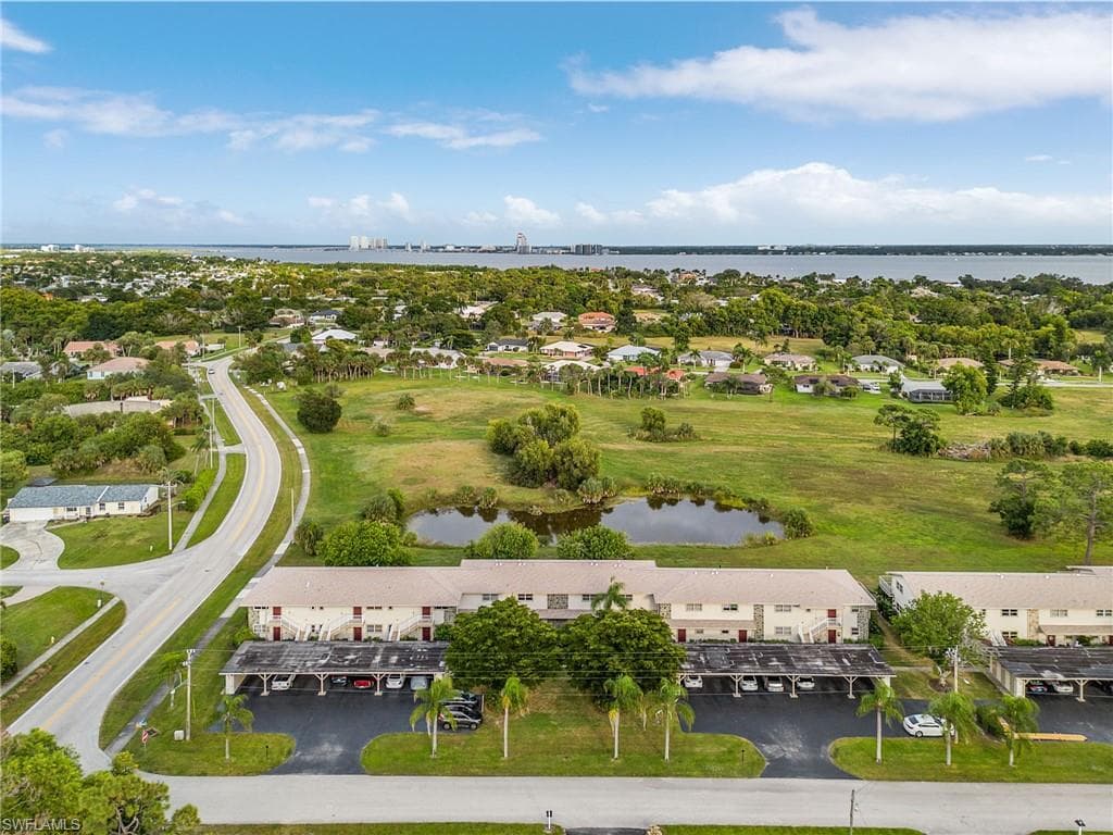 5917 Littlestone CT # 115, NORTH FORT MYERS FL 33903-23