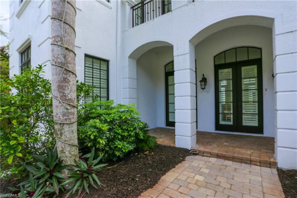 1412 Hemingway PL, NAPLES FL 34103-1