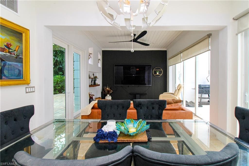 1412 Hemingway PL, NAPLES FL 34103-19