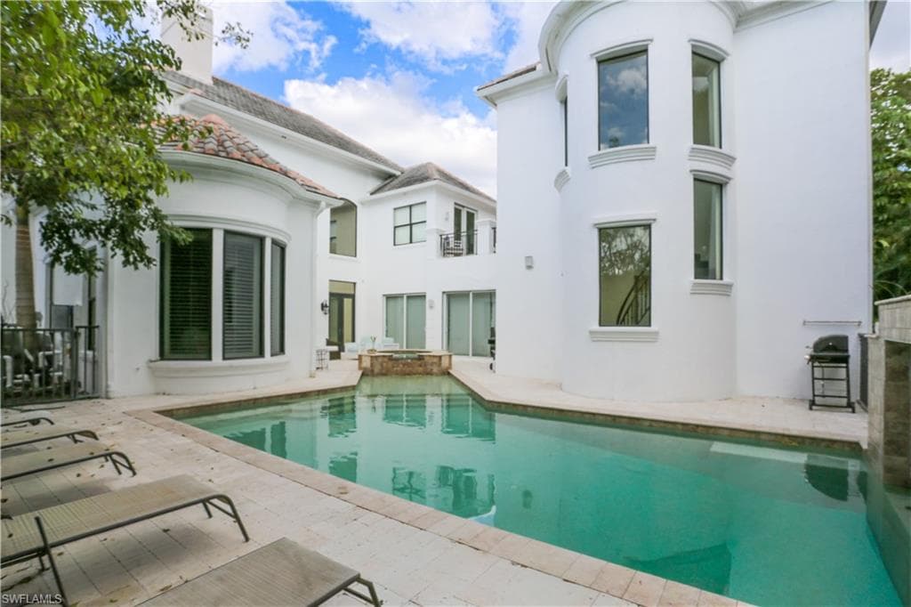 1412 Hemingway PL, NAPLES FL 34103-8