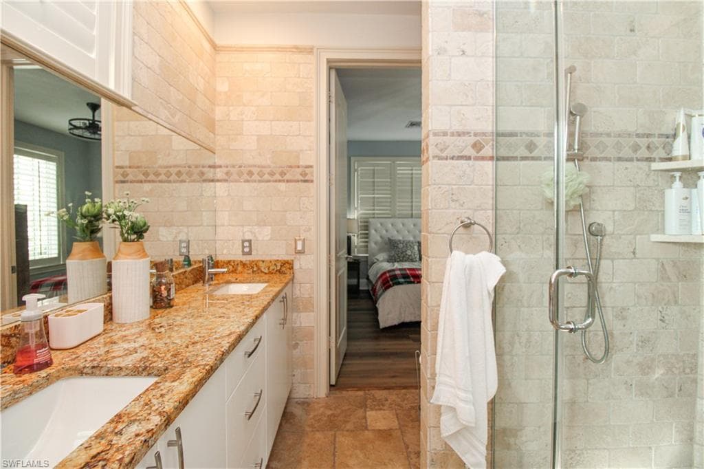 1412 Hemingway PL, NAPLES FL 34103-37