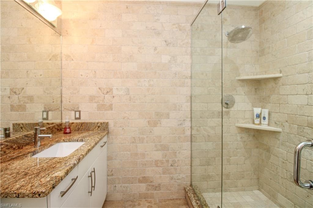 1412 Hemingway PL, NAPLES FL 34103-44