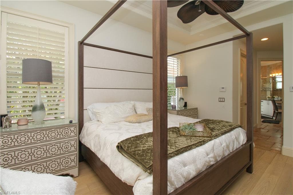 1412 Hemingway PL, NAPLES FL 34103-28