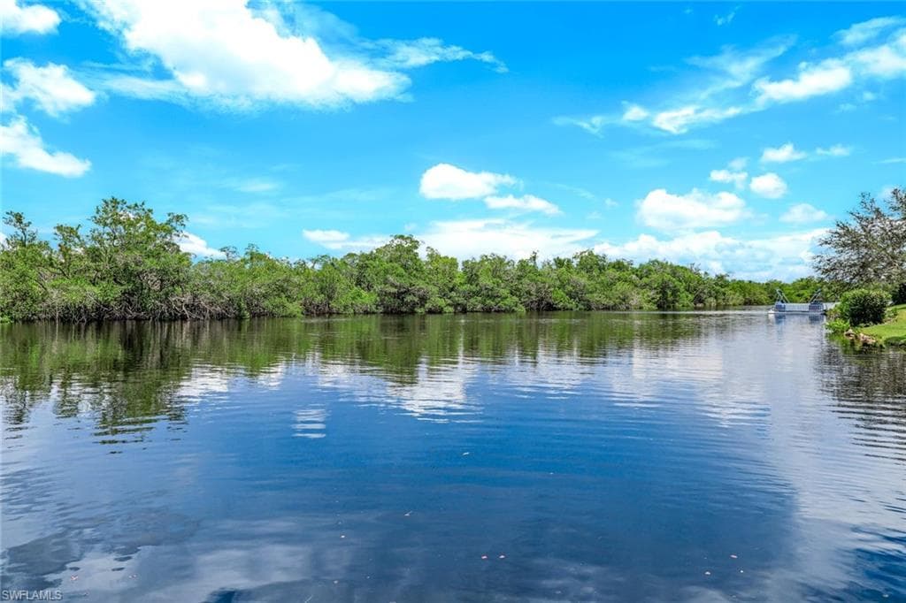 1325 Mainsail DR # 1211, NAPLES FL 34114-16