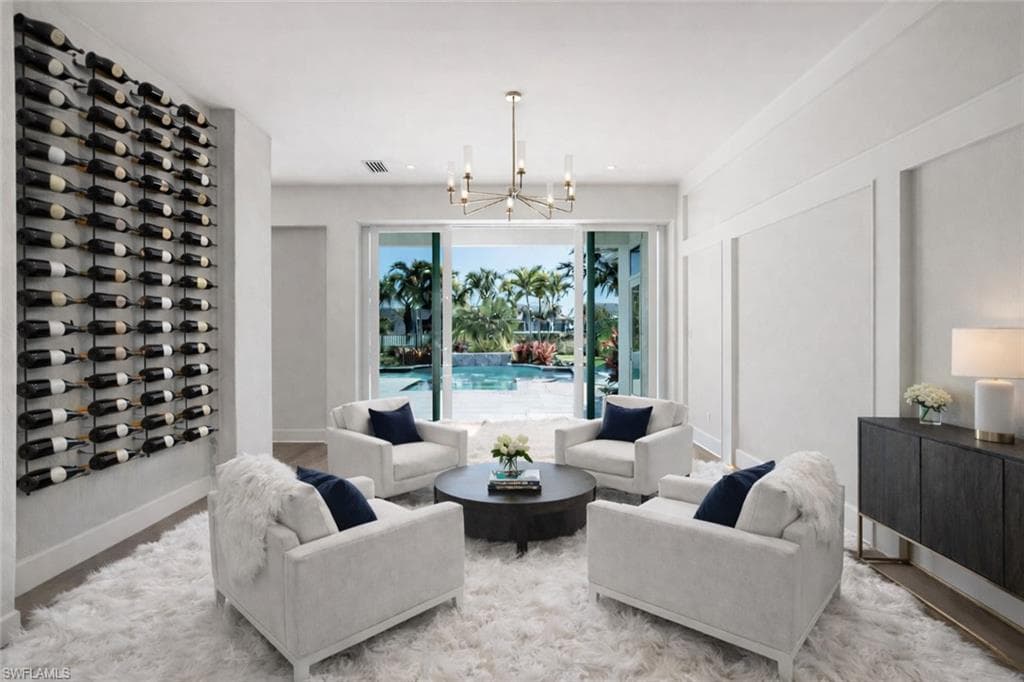 16716 Enclave CIR-15