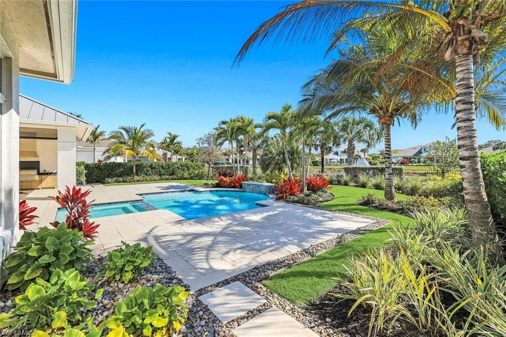 16716 Enclave CIR-49