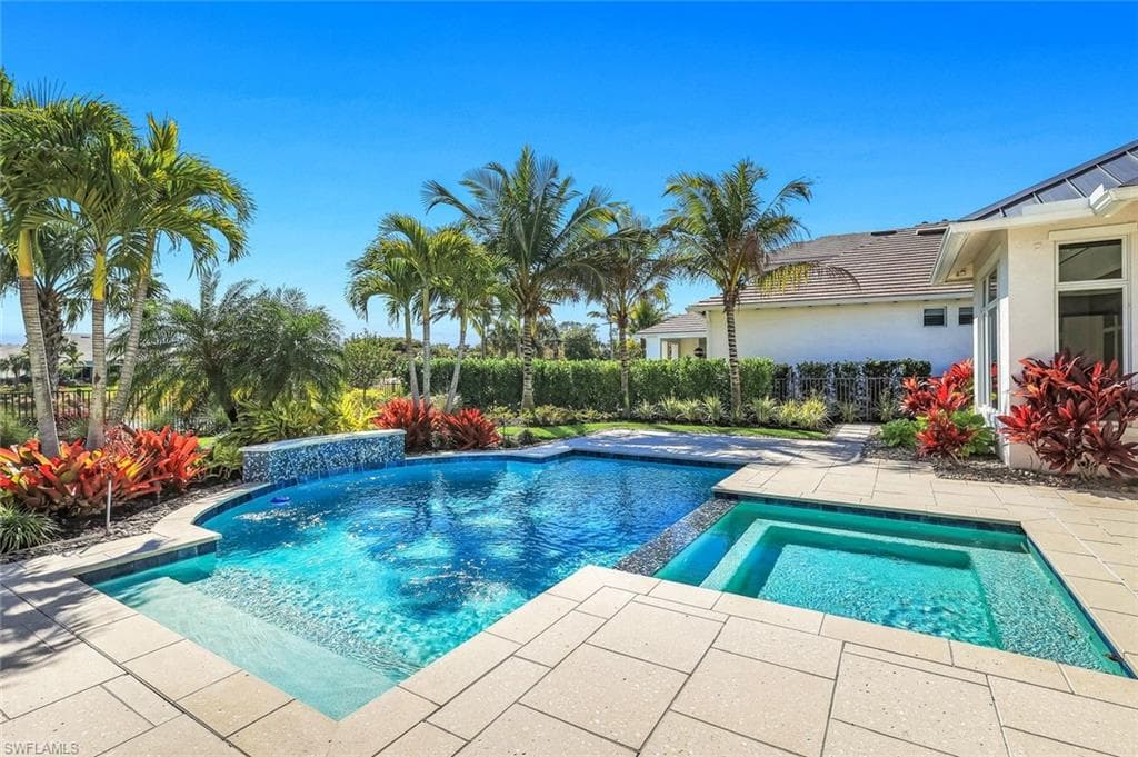 16716 Enclave CIR-47