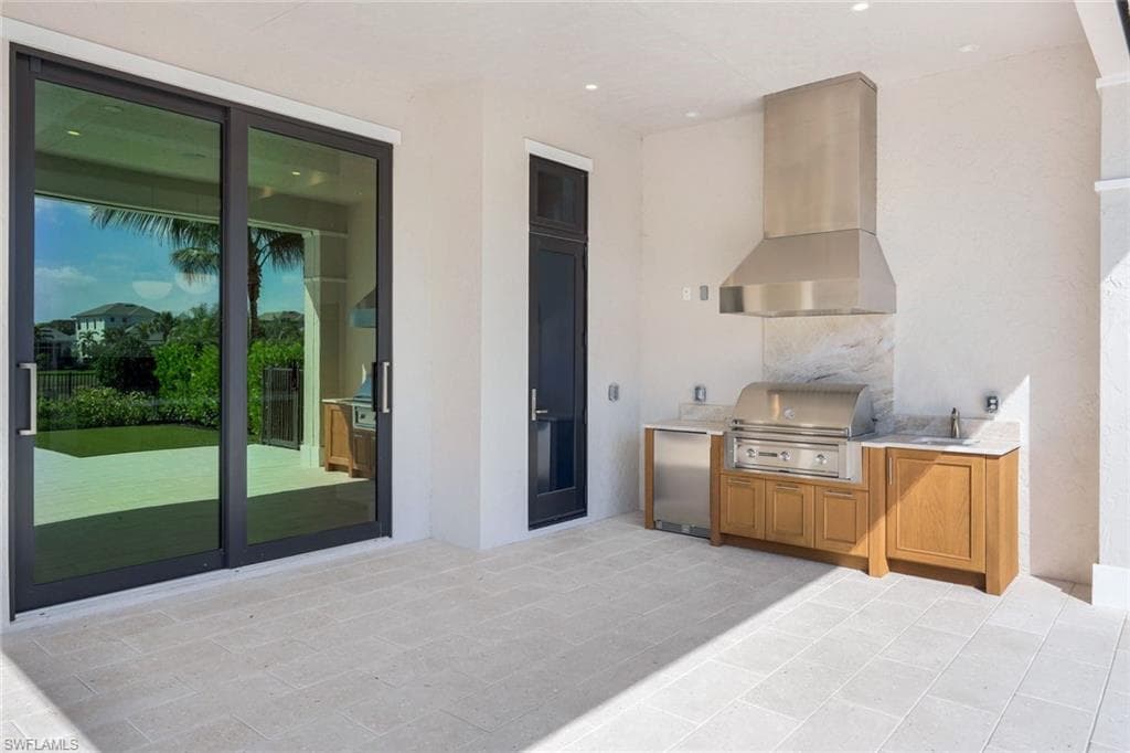 16728 Enclave CIR, NAPLES FL 34110-45