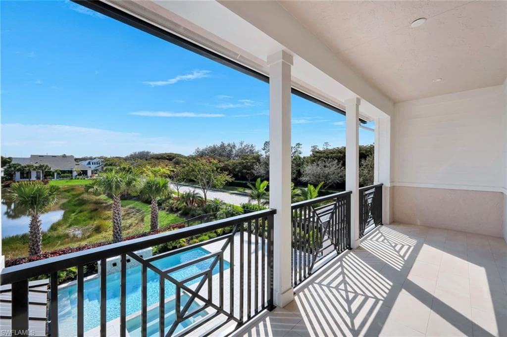 16728 Enclave CIR, NAPLES FL 34110-29