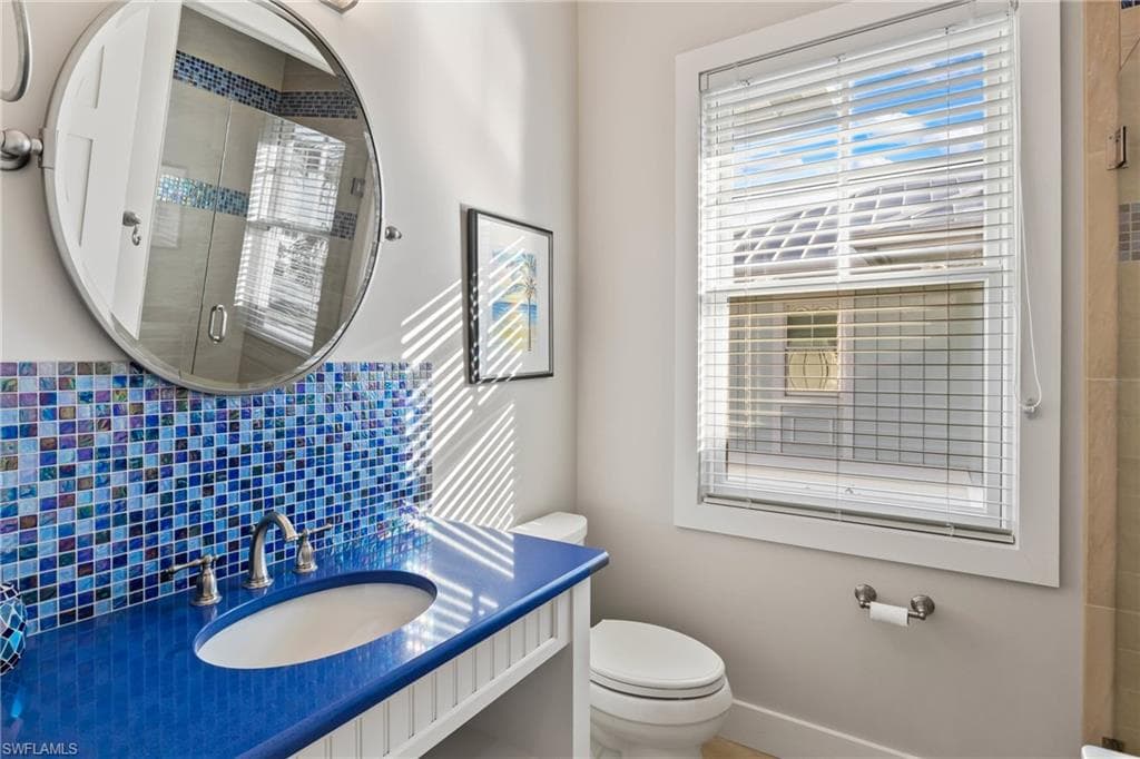 12271 Shoreview DR-35