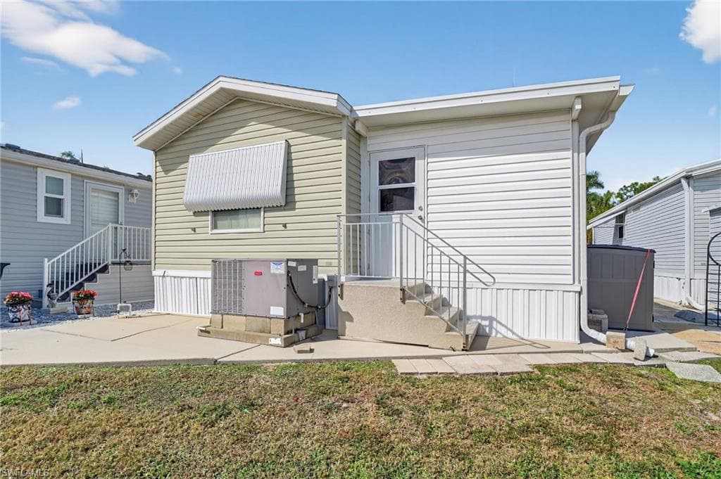 20169 Orange Tree LN, ESTERO FL 33928-26