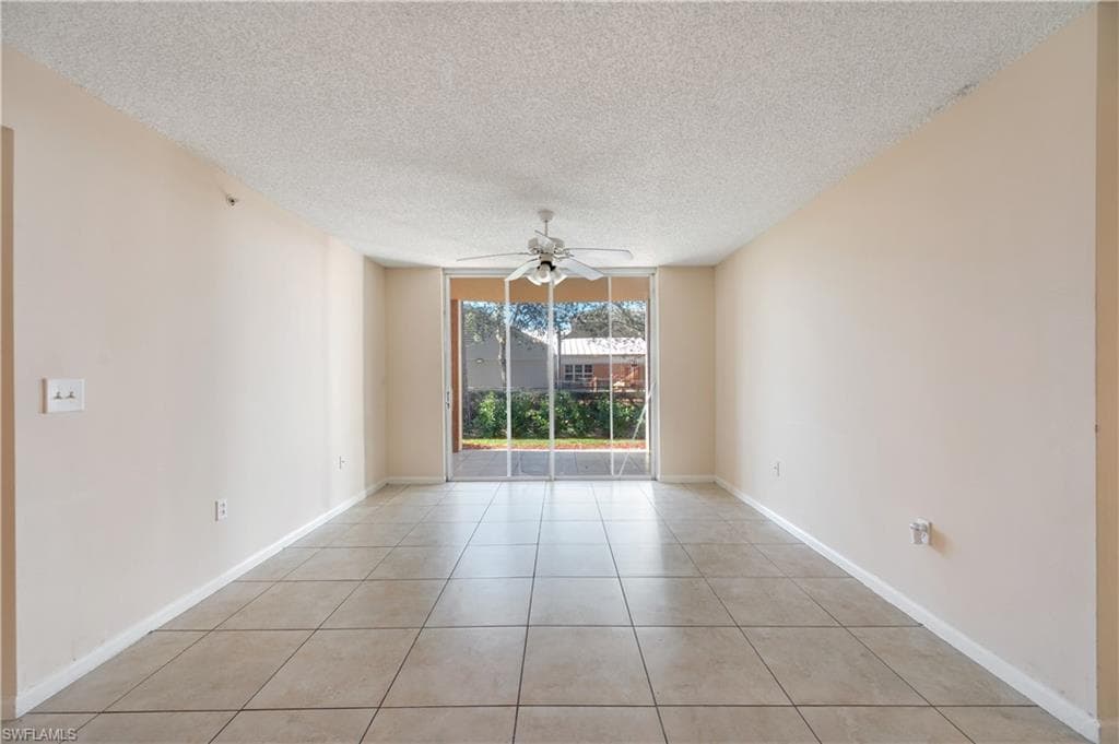 1210 Wildwood Lakes BLVD # 106, NAPLES FL 34104-9