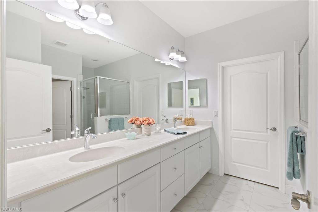 6973 Avalon CIR 1406-15