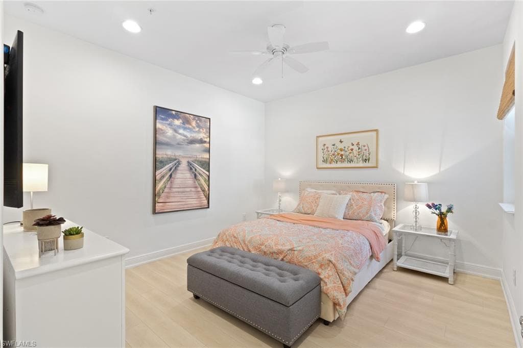 6973 Avalon CIR 1406-18