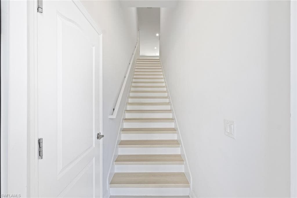 6973 Avalon CIR 1406-3