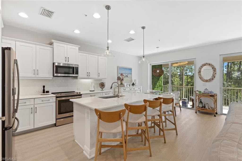 6973 Avalon CIR 1406-7