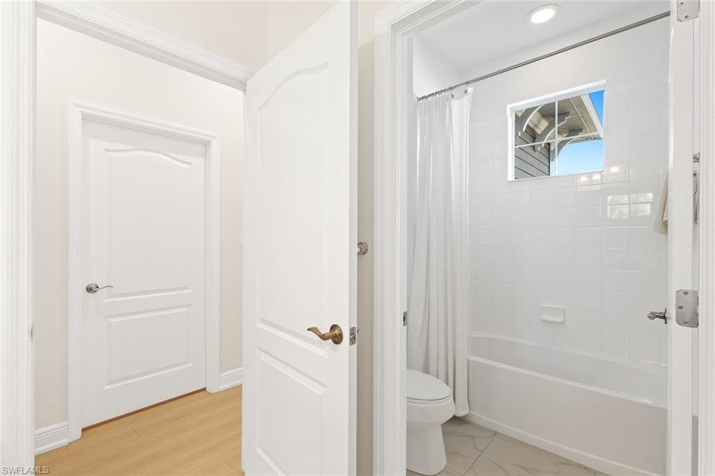6973 Avalon CIR 1406-20