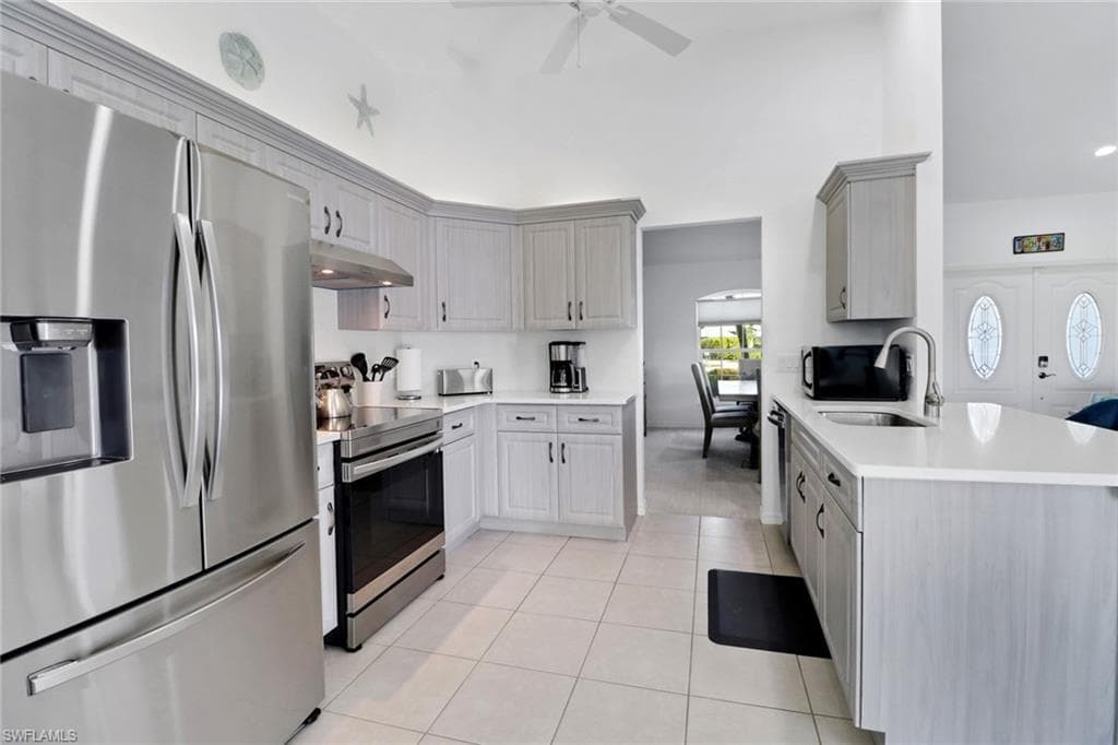 205 Sand Hill ST, MARCO ISLAND FL 34145-6