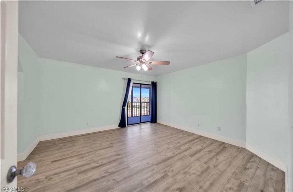 1521 SW 47th TER 204-7