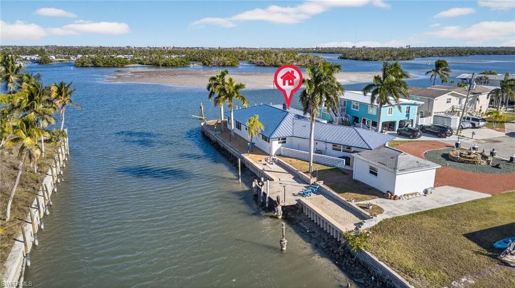867 Oak ST, FORT MYERS BEACH FL 33931-44