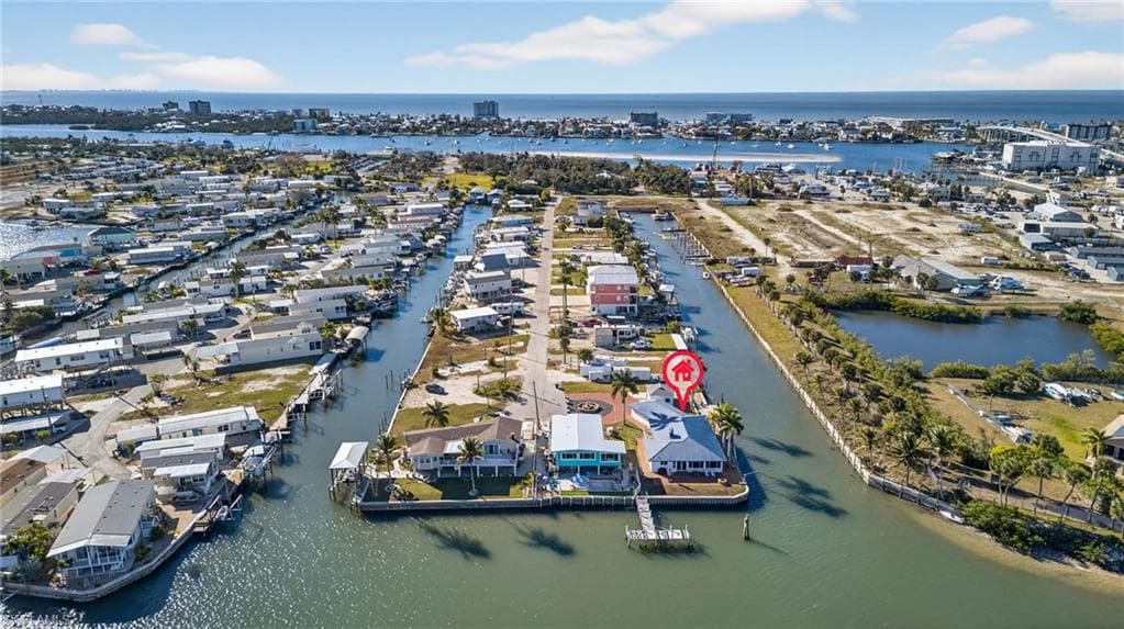 867 Oak ST, FORT MYERS BEACH FL 33931-46