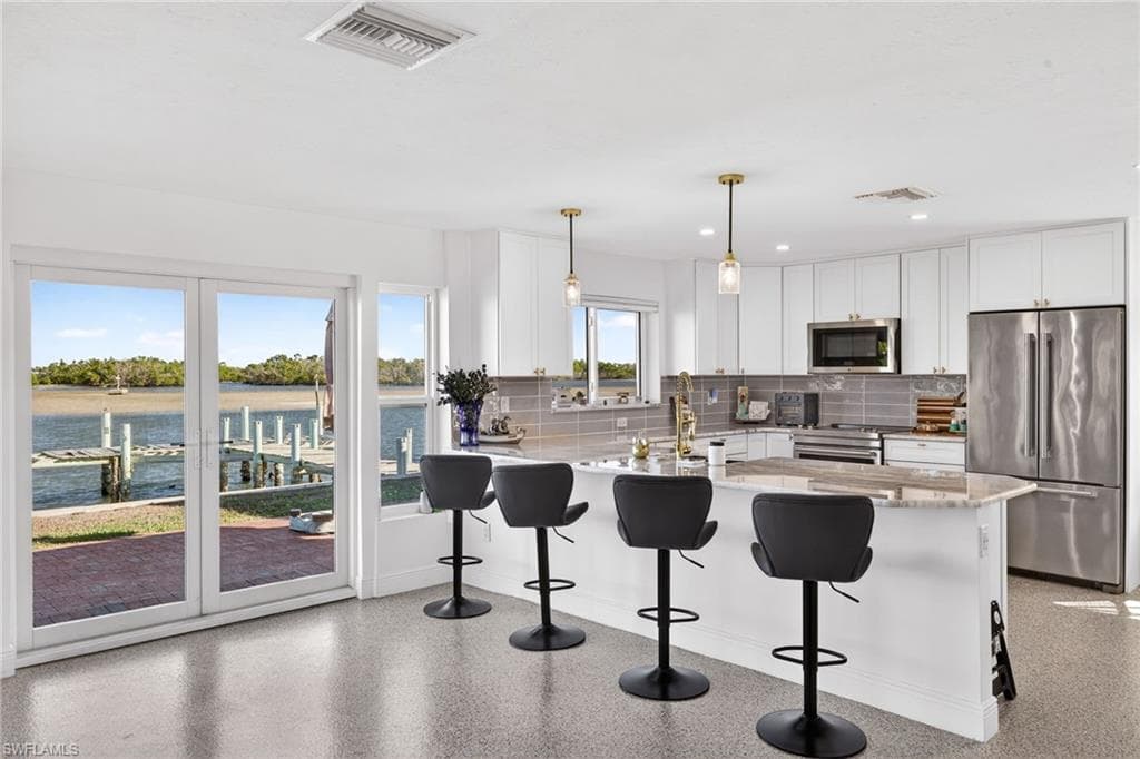 867 Oak ST, FORT MYERS BEACH FL 33931-13