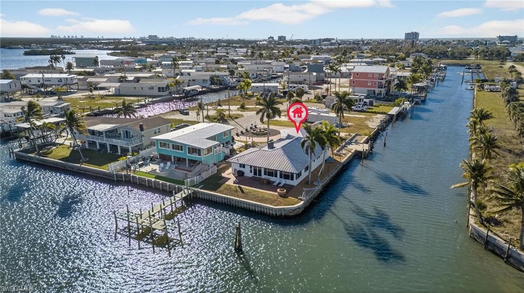 867 Oak ST, FORT MYERS BEACH FL 33931-45